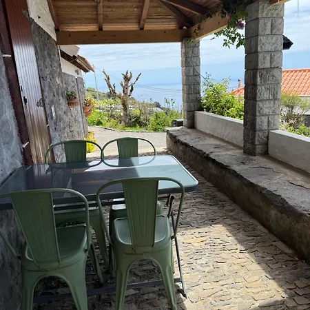 Cozy Sea View House Faja Da Ovelha Semesterbostad *