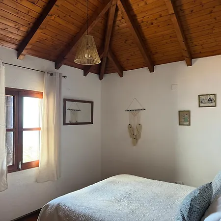 Semesterbostad Cozy Sea View House Faja Da Ovelha *