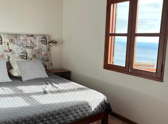 Cozy Sea View House Faja Da Ovelha Hébergement de vacances