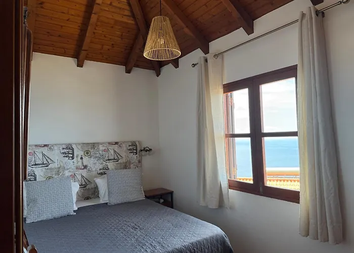 Hébergement de vacances Cozy Sea View House Faja Da Ovelha Calheta (Madeira)